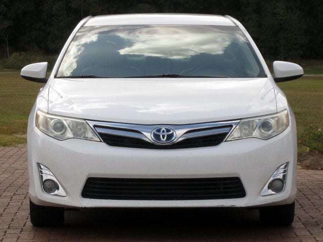 2013 Toyota Camry XLE Hybrid photo 3