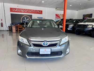 2013 Toyota Camry Hybrid