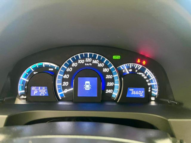 2013 Toyota Camry Hybrid Disponible para alquiler Automatico - 22966697 - 11