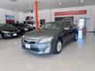 2013 Toyota Camry Hybrid Disponible para alquiler Automatico - 22966697 - 2