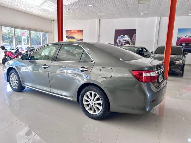 2013 Toyota Camry Hybrid Disponible para alquiler Automatico - 22966697 - 7