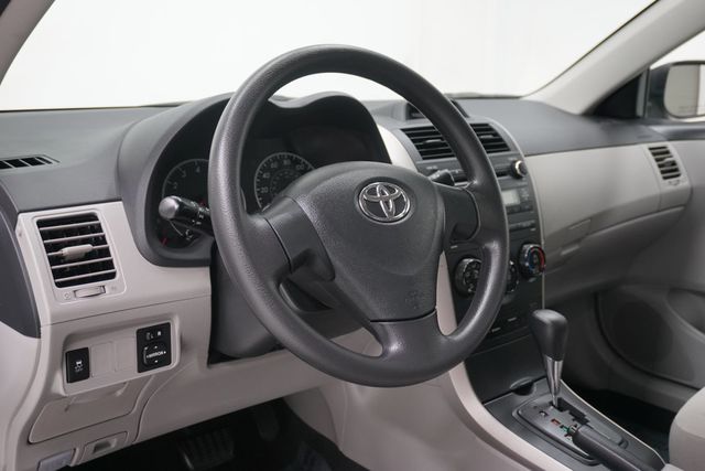 2013 Toyota Corolla  - 22974020 - 8