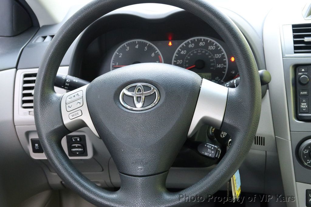 2013 Toyota Corolla 4dr Sedan Automatic LE - 22408644 - 8