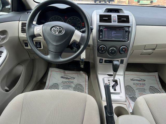 2013 Toyota Corolla 4dr Sedan Automatic LE - 23046864 - 13