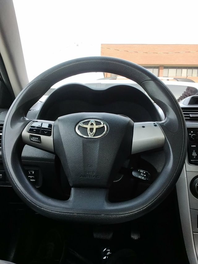 2013 Toyota Corolla 4dr Sedan Automatic S - 23009601 - 11