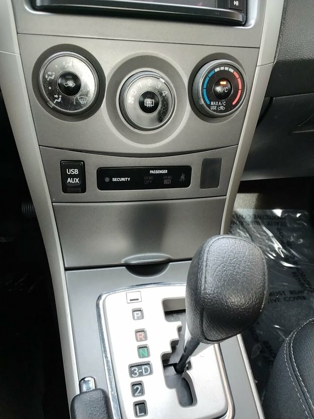 2013 Toyota Corolla 4dr Sedan Automatic S - 23009601 - 17