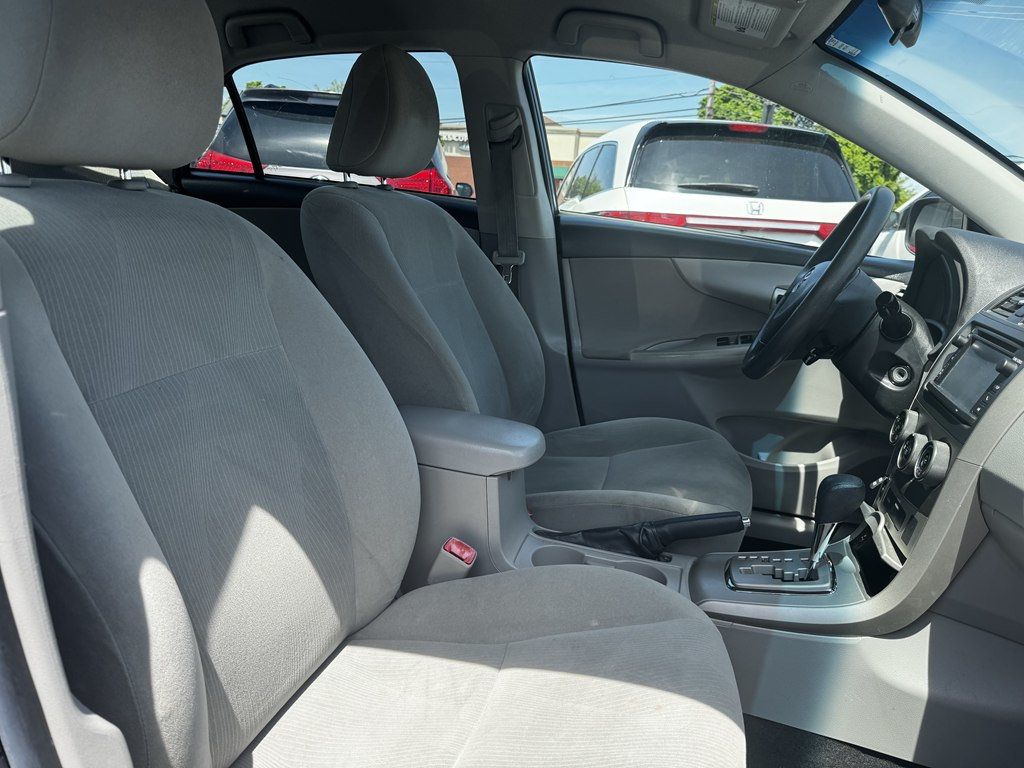 2013 Toyota Corolla 4dr Sedan Manual L - 23031358 - 16