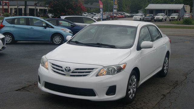 2013 Toyota Corolla JUST SERVICED  , VERY CLEAN INSIDE AND OUT  - 22893634 - 10