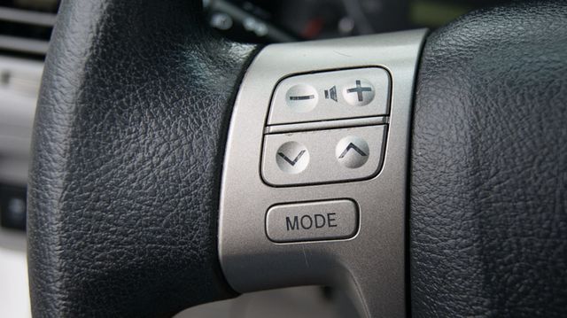 2013 Toyota Corolla JUST SERVICED  , VERY CLEAN INSIDE AND OUT  - 22893634 - 12