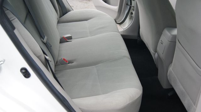 2013 Toyota Corolla JUST SERVICED  , VERY CLEAN INSIDE AND OUT  - 22893634 - 26