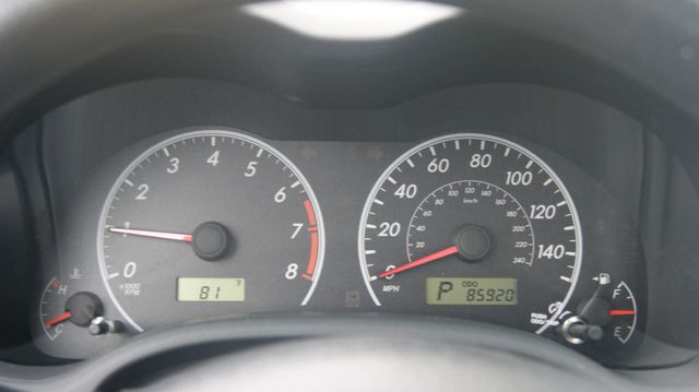 2013 Toyota Corolla JUST SERVICED  , VERY CLEAN INSIDE AND OUT  - 22893634 - 2