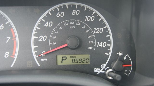 2013 Toyota Corolla JUST SERVICED  , VERY CLEAN INSIDE AND OUT  - 22893634 - 3