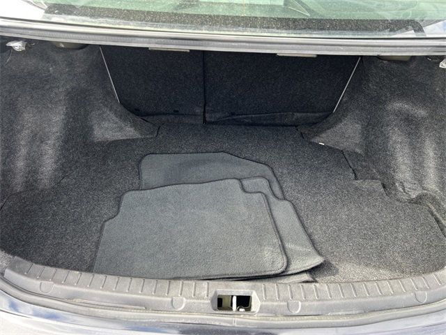 2013 Toyota Corolla LE - 22940744 - 12