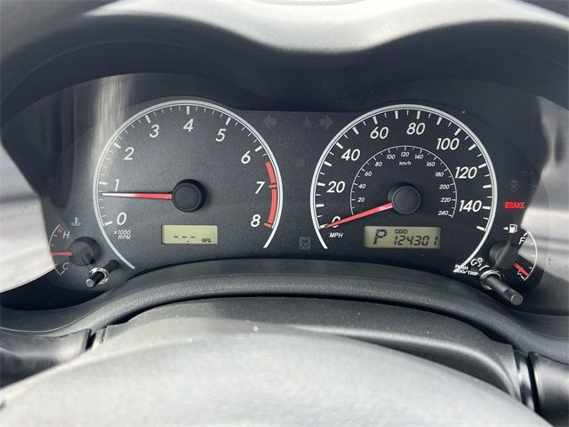 2013 Toyota Corolla LE - 22940744 - 21