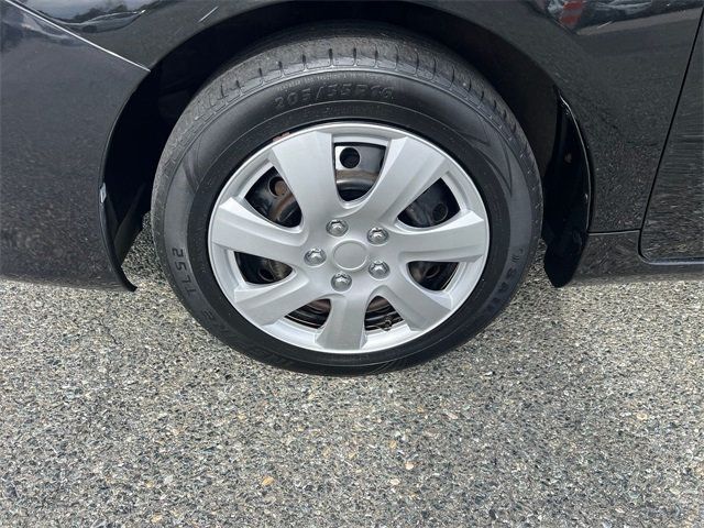 2013 Toyota Corolla LE - 22940744 - 8