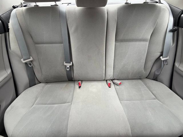 2013 Toyota Corolla LE 4dr Sedan 4A - 22985782 - 11