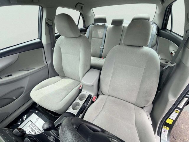 2013 Toyota Corolla LE 4dr Sedan 4A - 23046923 - 14