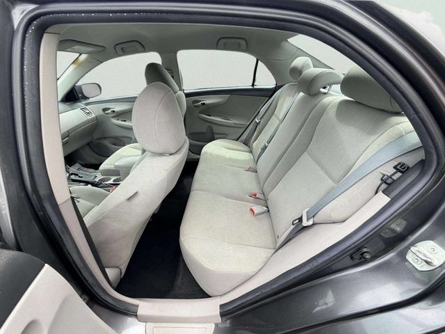 2013 Toyota Corolla LE 4dr Sedan 4A - 23046923 - 22