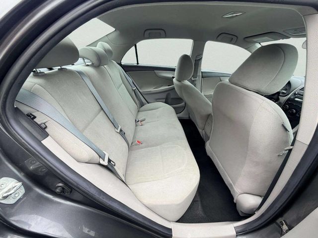 2013 Toyota Corolla LE 4dr Sedan 4A - 23046923 - 24