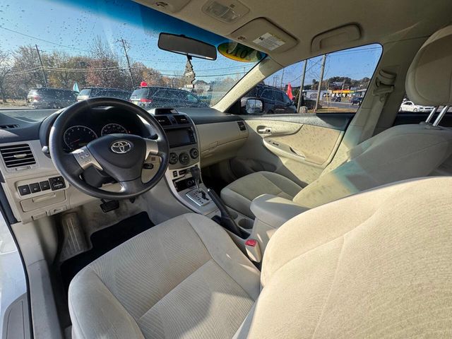 2013 Toyota Corolla LE 4dr Sedan 4A - 22950600 - 11