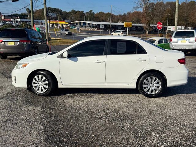 2013 Toyota Corolla LE 4dr Sedan 4A - 22950600 - 1