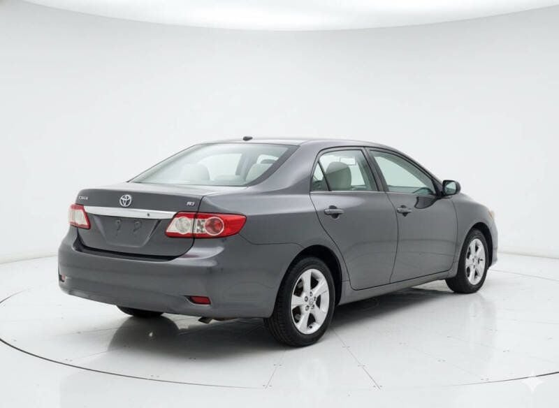 2013 Toyota Corolla LE 4dr Sedan 4A - 22919526 - 5