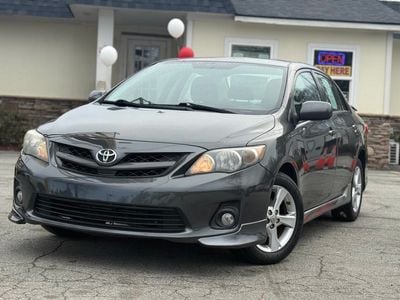 2013 Toyota Corolla - 2T1BU4EE8DC010702
