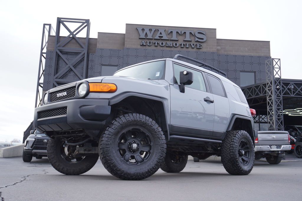 2013 Toyota FJ Cruiser  - 22778835 - 2