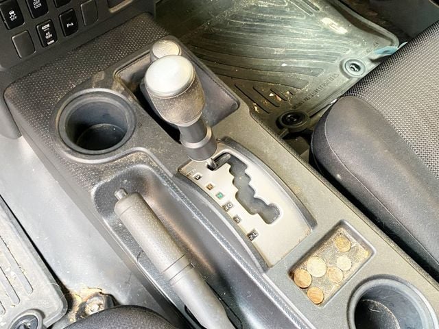 2013 Toyota FJ Cruiser 4WD 4dr Automatic - 22965825 - 13