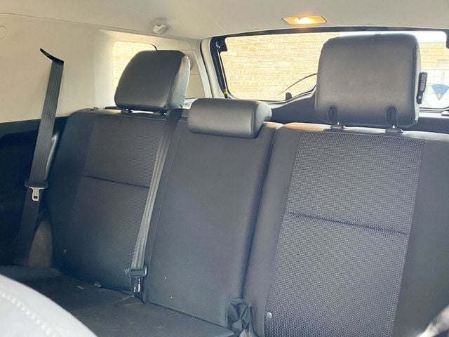 2013 Toyota FJ Cruiser 4WD 4dr Automatic - 22965825 - 14