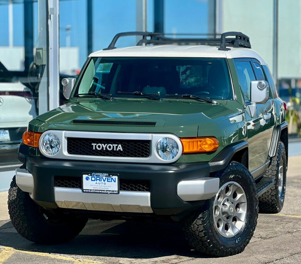 2013 Toyota FJ Cruiser 4WD 4dr Automatic - 22990488 - 28