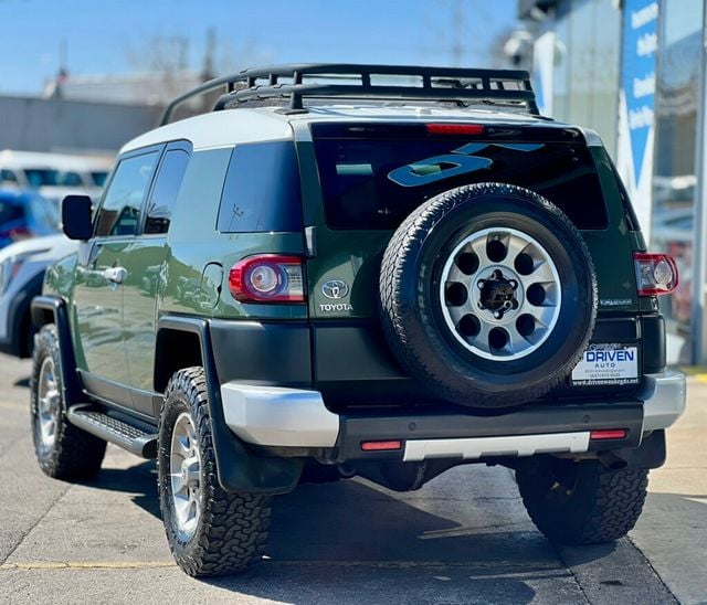 2013 Toyota FJ Cruiser 4WD 4dr Automatic - 22990488 - 2