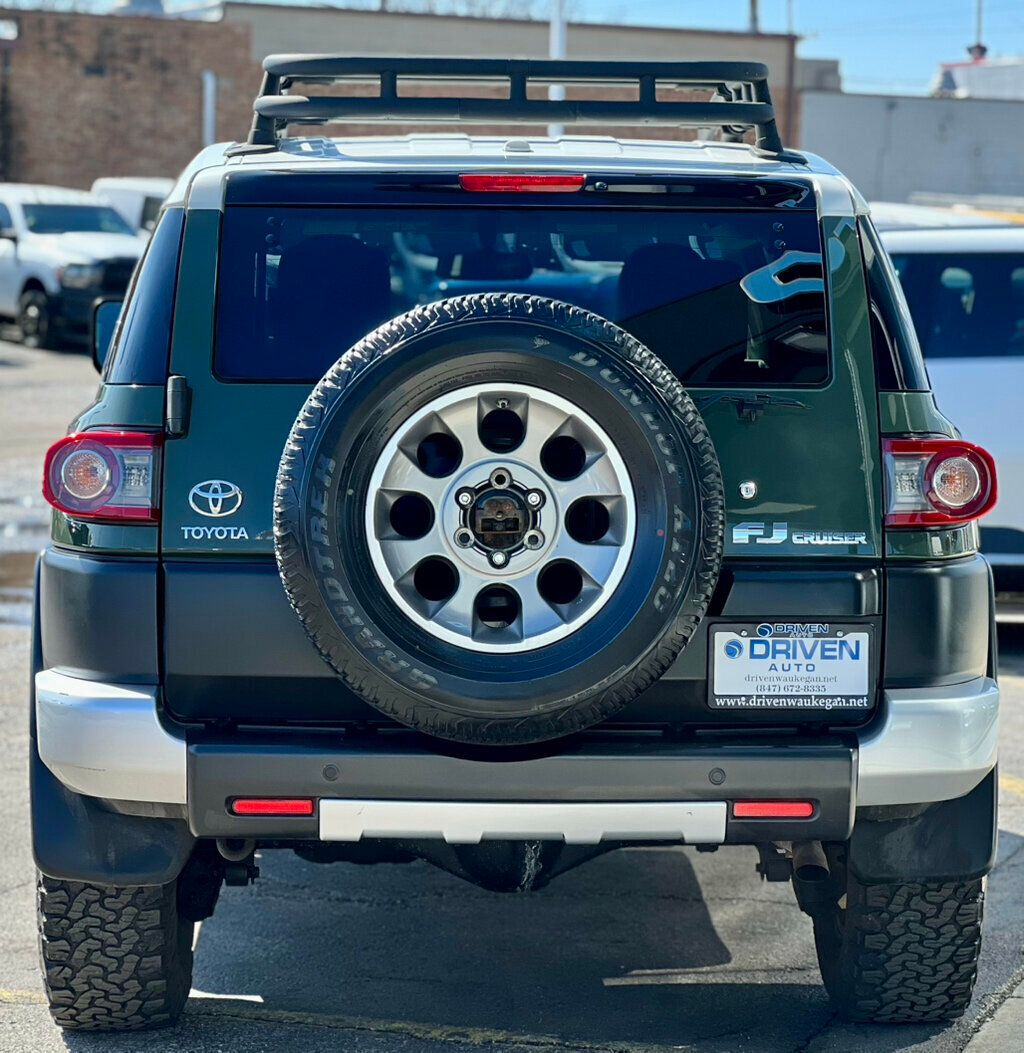 2013 Toyota FJ Cruiser 4WD 4dr Automatic - 22990488 - 31