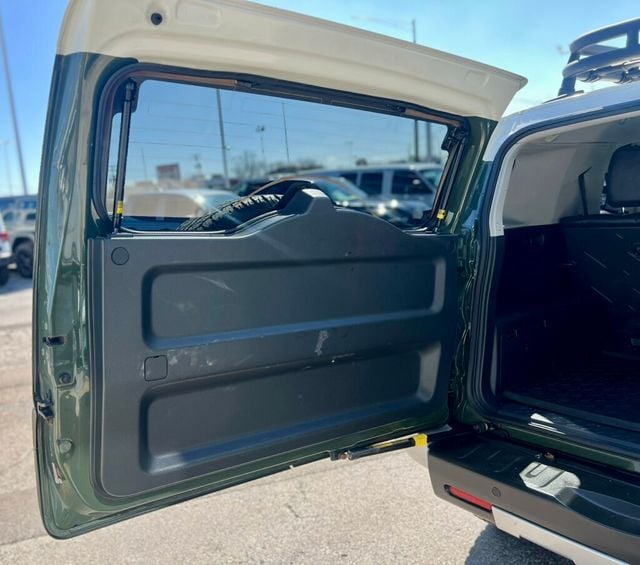 2013 Toyota FJ Cruiser 4WD 4dr Automatic - 22990488 - 6