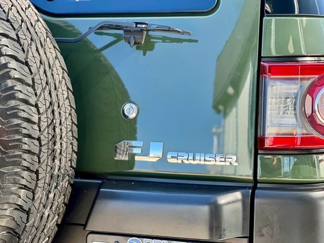 2013 Toyota FJ Cruiser 4WD 4dr Automatic - 22990488 - 8