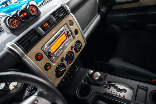 2013 Toyota FJ Cruiser 4WD 4dr Automatic - 23053022 - 5