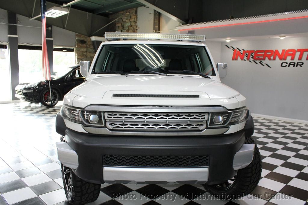 2013 Toyota FJ Cruiser Base photo 10