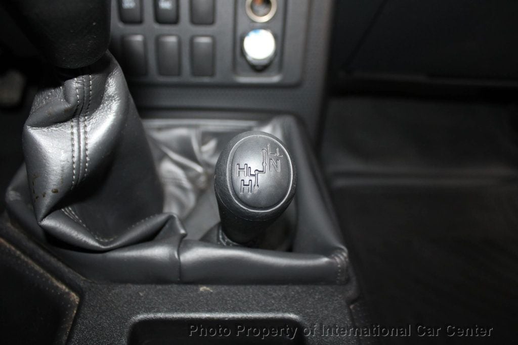2013 Toyota FJ Cruiser Base photo 20