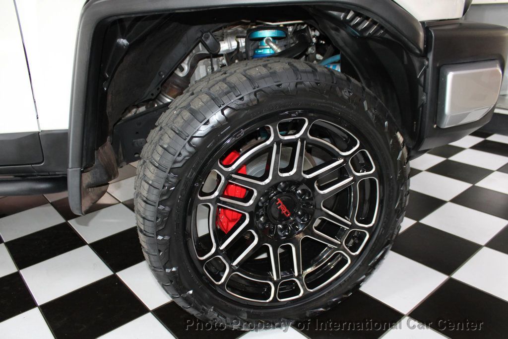 2013 Toyota FJ Cruiser Base photo 42