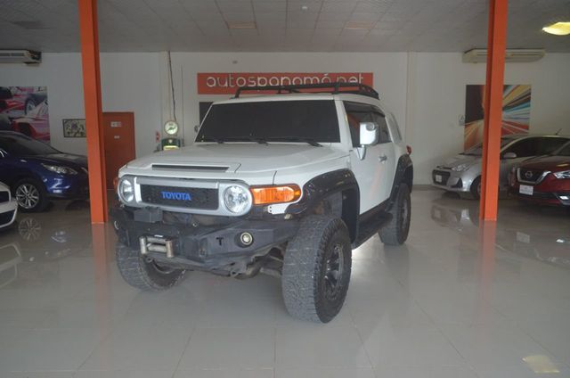 2013 Toyota FJ Cruiser 4x4 Muchas Modificaciones - 21648019 - 0