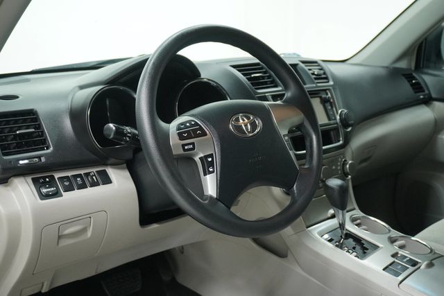 2013 Toyota Highlander  - 22896946 - 8