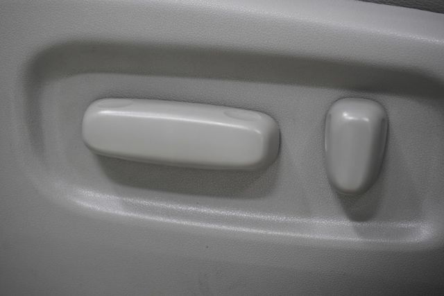 2013 Toyota Highlander  - 22990299 - 16