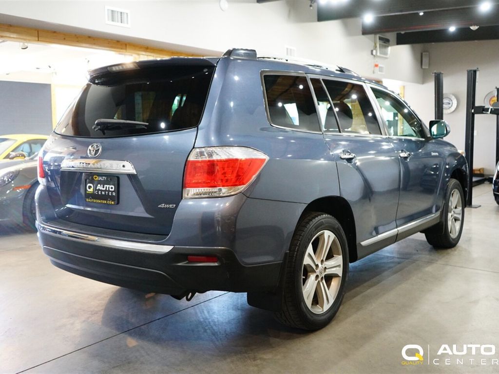 2013 Toyota Highlander  - 22575442 - 4