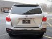 2013 Toyota Highlander 4WD 4dr V6 LE Plus 7 Passenger Tech Package - 22963414 - 5