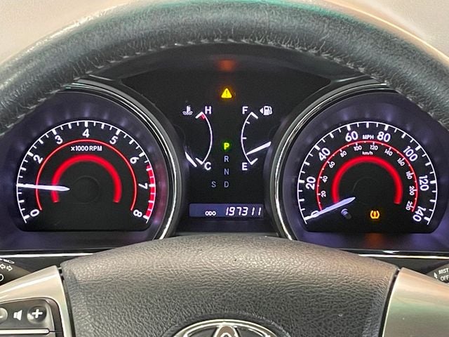 2013 Toyota Highlander 4WD 4dr V6 Plus - 22978289 - 28