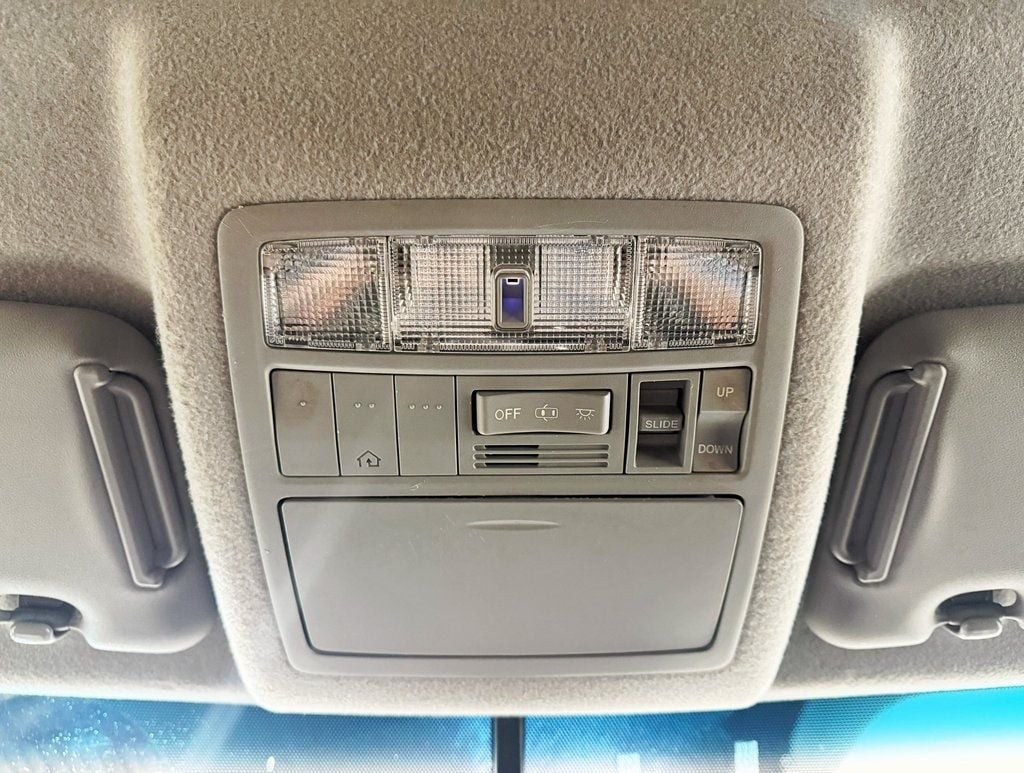 2013 Toyota Highlander 4WD 4dr V6 Plus - 22929715 - 23