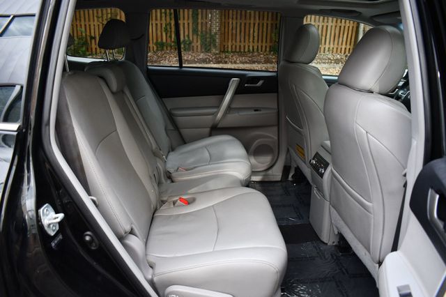 2013 Toyota Highlander 4WD 4dr V6 SE - 22932717 - 26