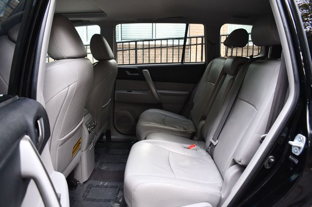 2013 Toyota Highlander 4WD 4dr V6 SE - 22932717 - 30