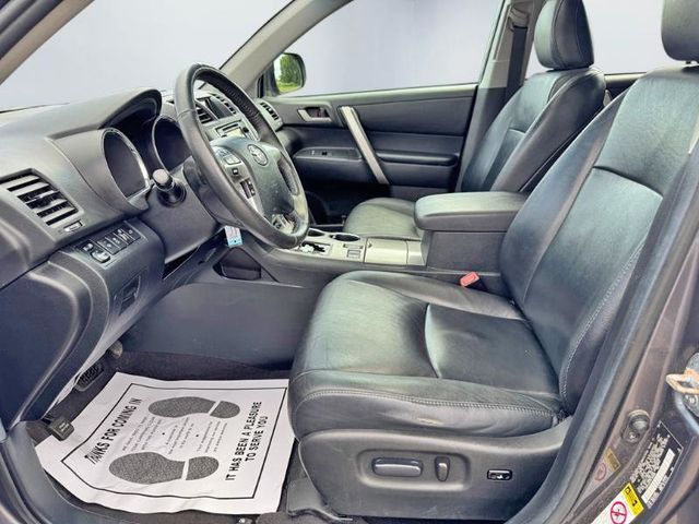 2013 Toyota Highlander 4WD 4dr V6 SE - 23078797 - 14