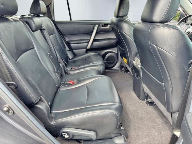 2013 Toyota Highlander 4WD 4dr V6 SE - 23078797 - 25